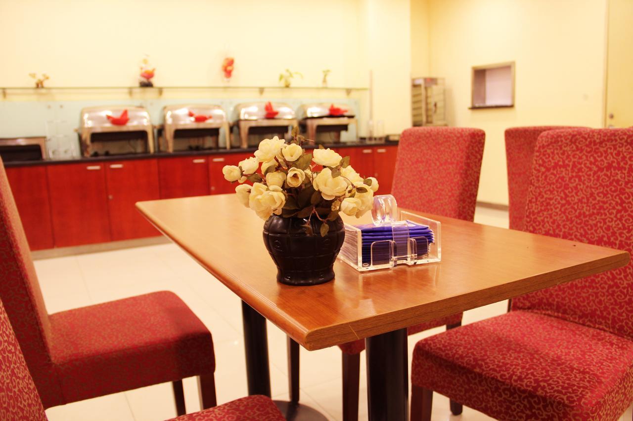 Hanting Express Shanghai Zhabei Park Branch エクステリア 写真